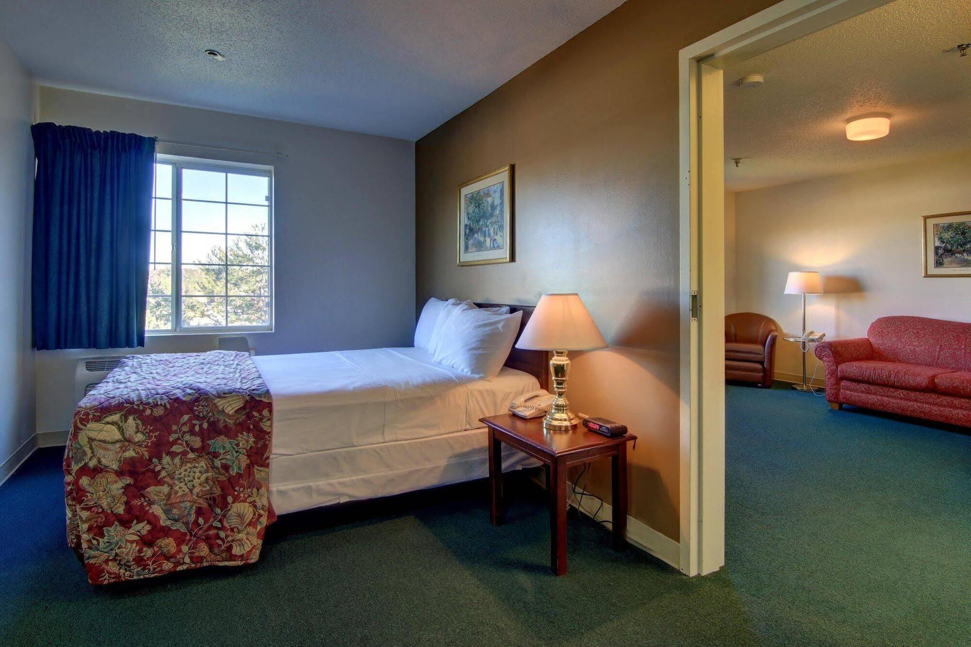 Intown Suites Extended Stay Atlanta Ga - Snellville Exterior photo